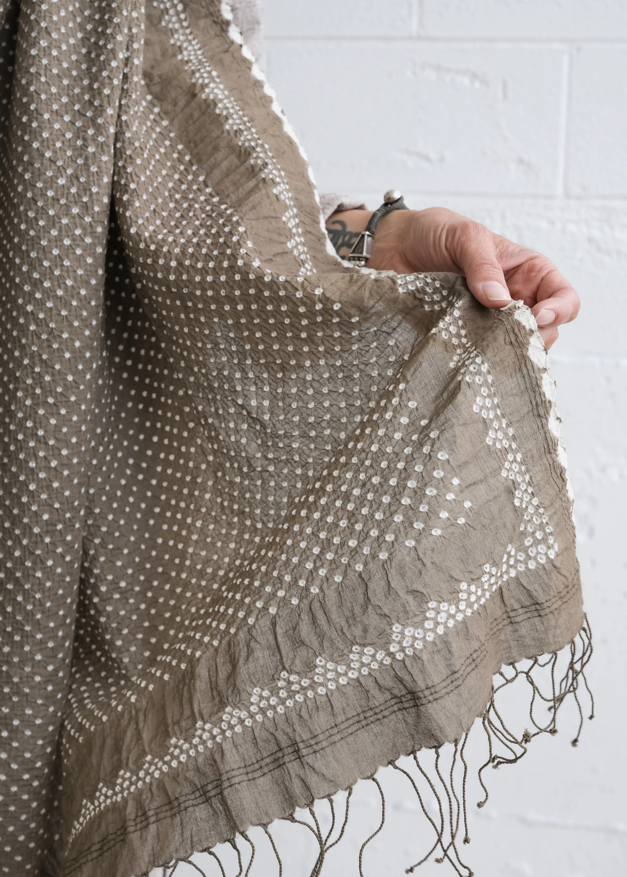 Bandhani Shawl - Cotton - Moss - Image 5