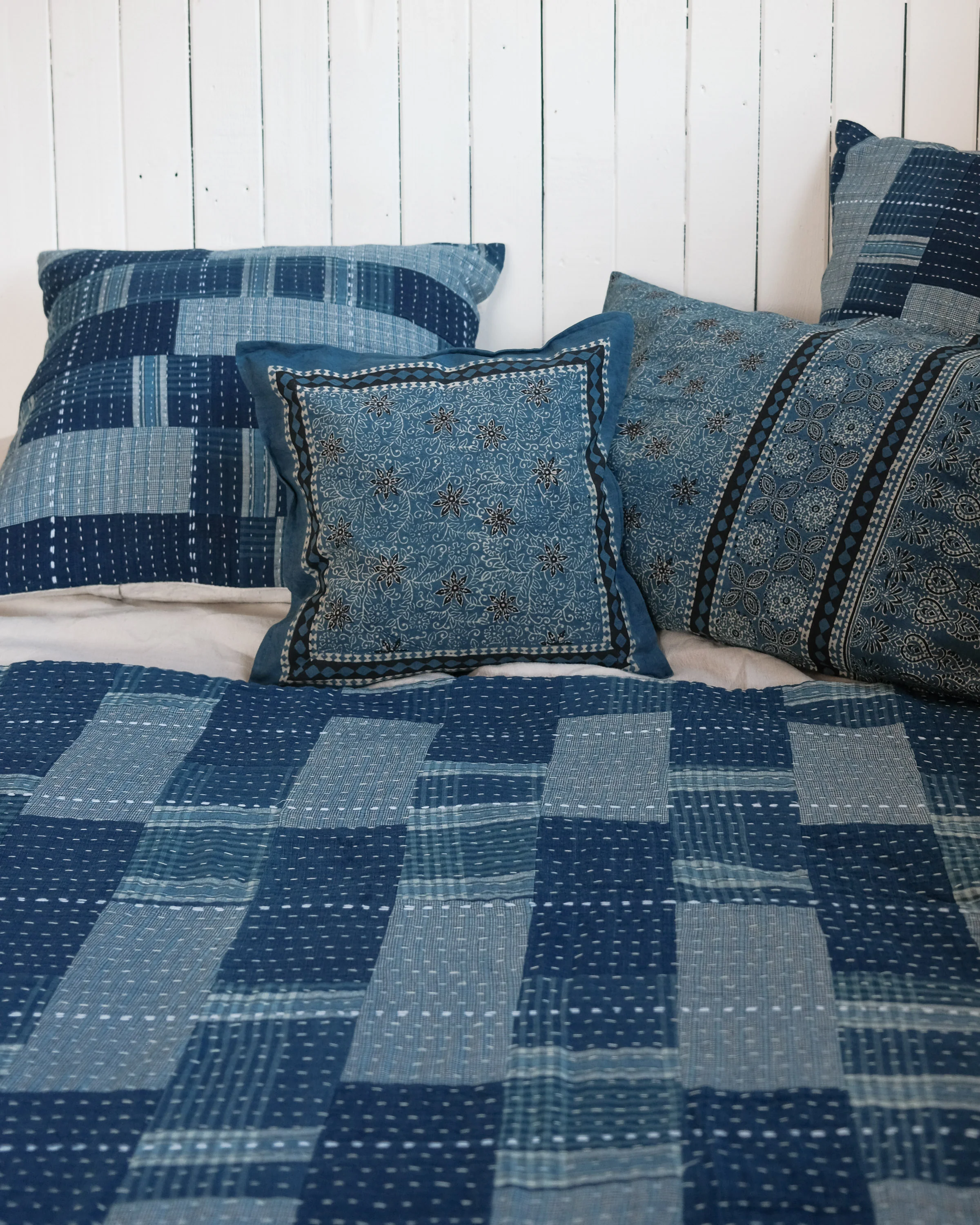 Bengal Handstitched Indigo Quilt - Currents - Image 4