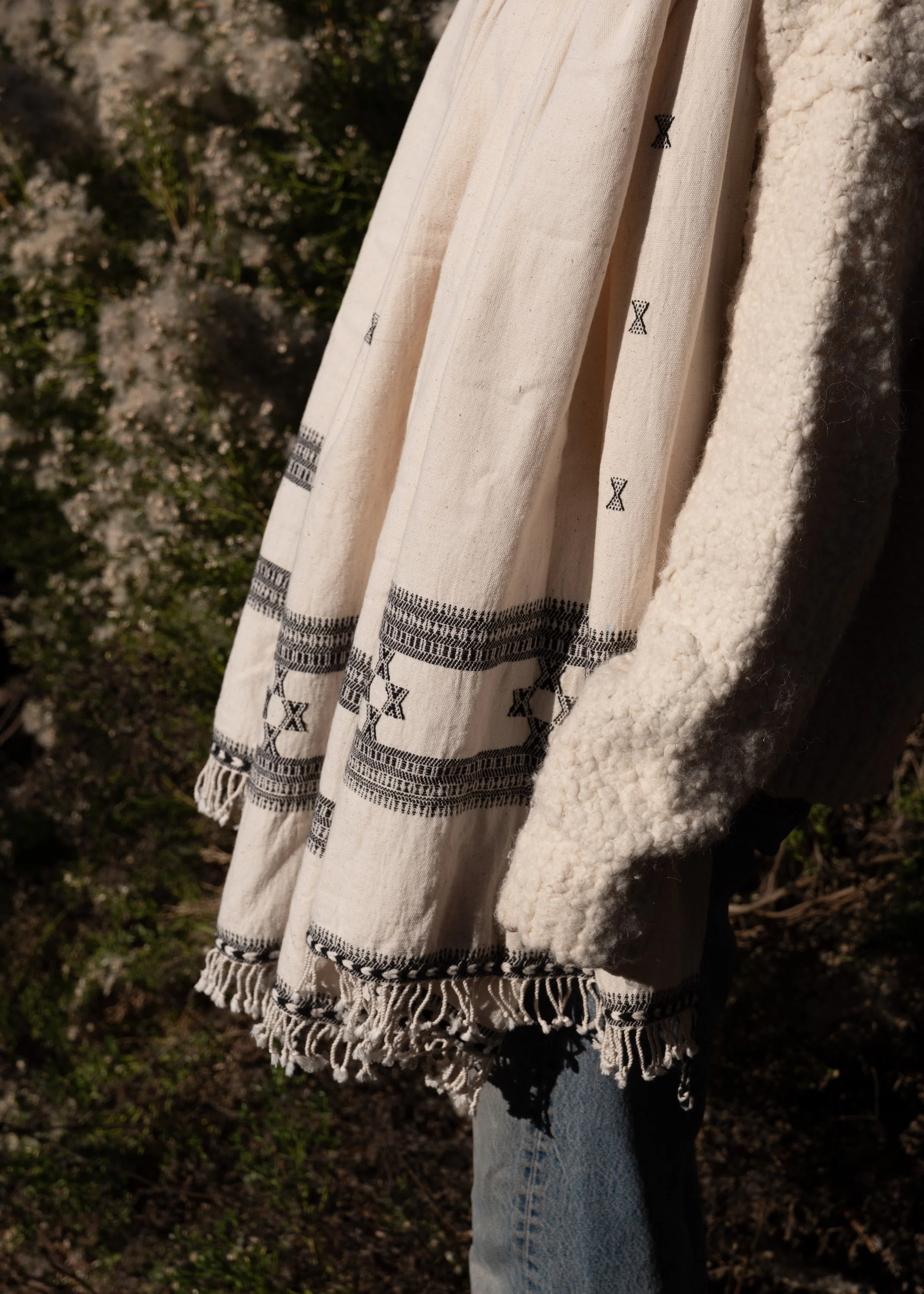 Bhujodi Blanket Shawl - Handwoven Kala Cotton - Symbols - Image 6