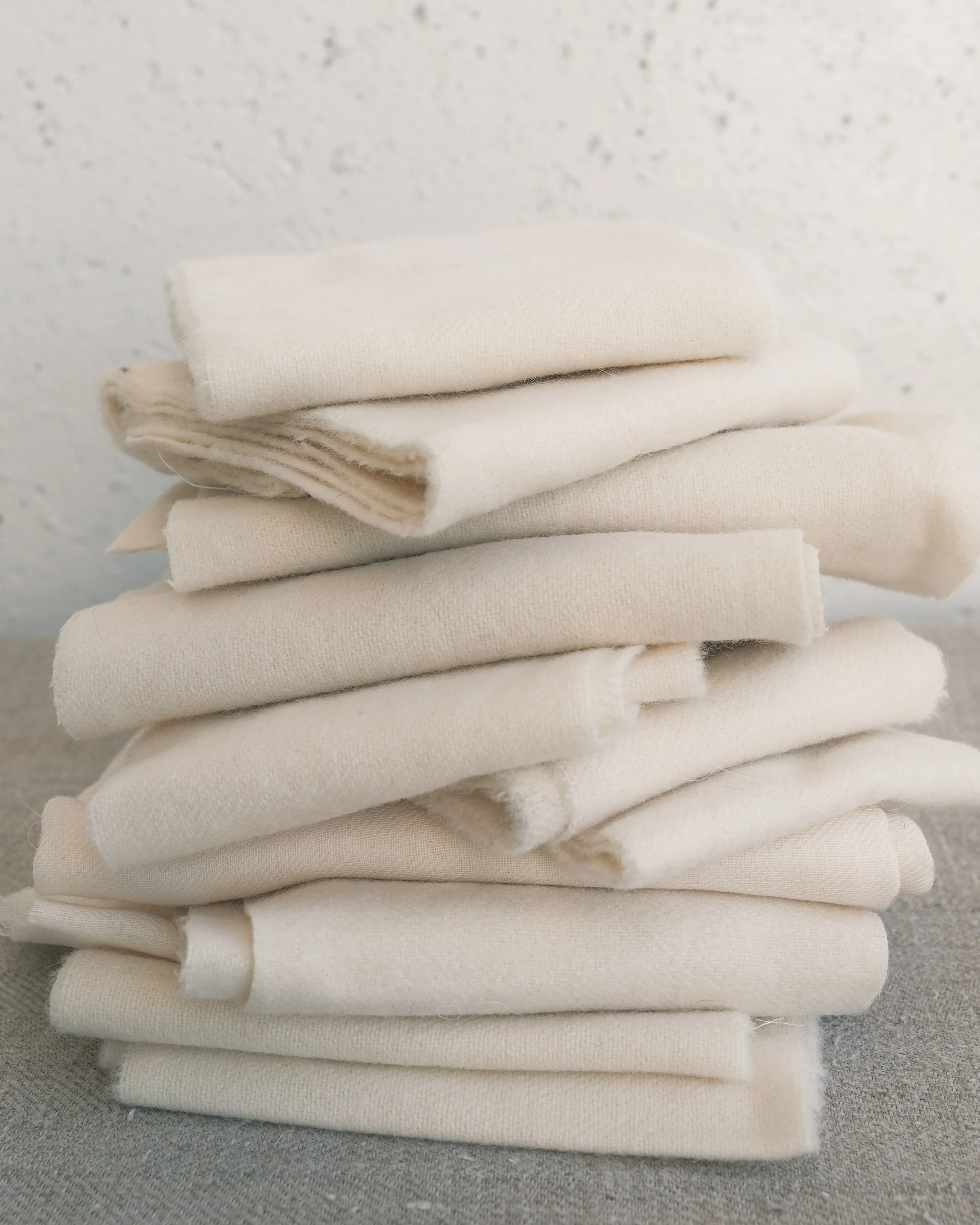 Fabric Offcuts - Mixture of natural fibres - Image 7
