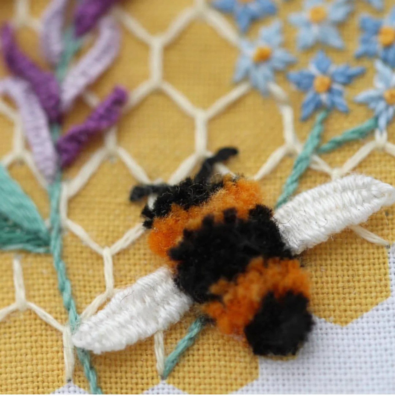 Embroidery Stitch Sampler by Kiriki Press - Honeybees - Image 4