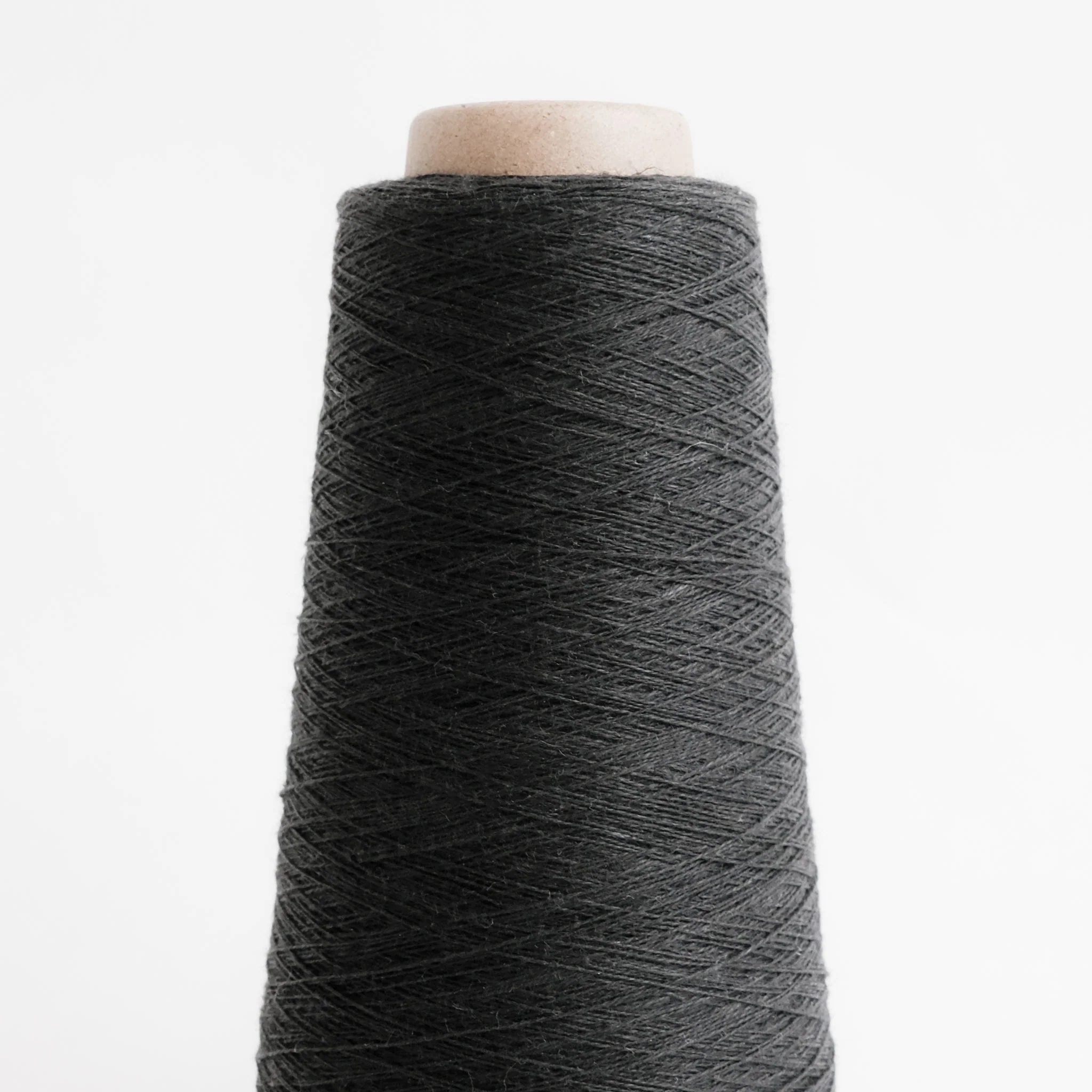 Honest Yarn - Naturally Dyed Organic Linen - Cobweb - Charcoal