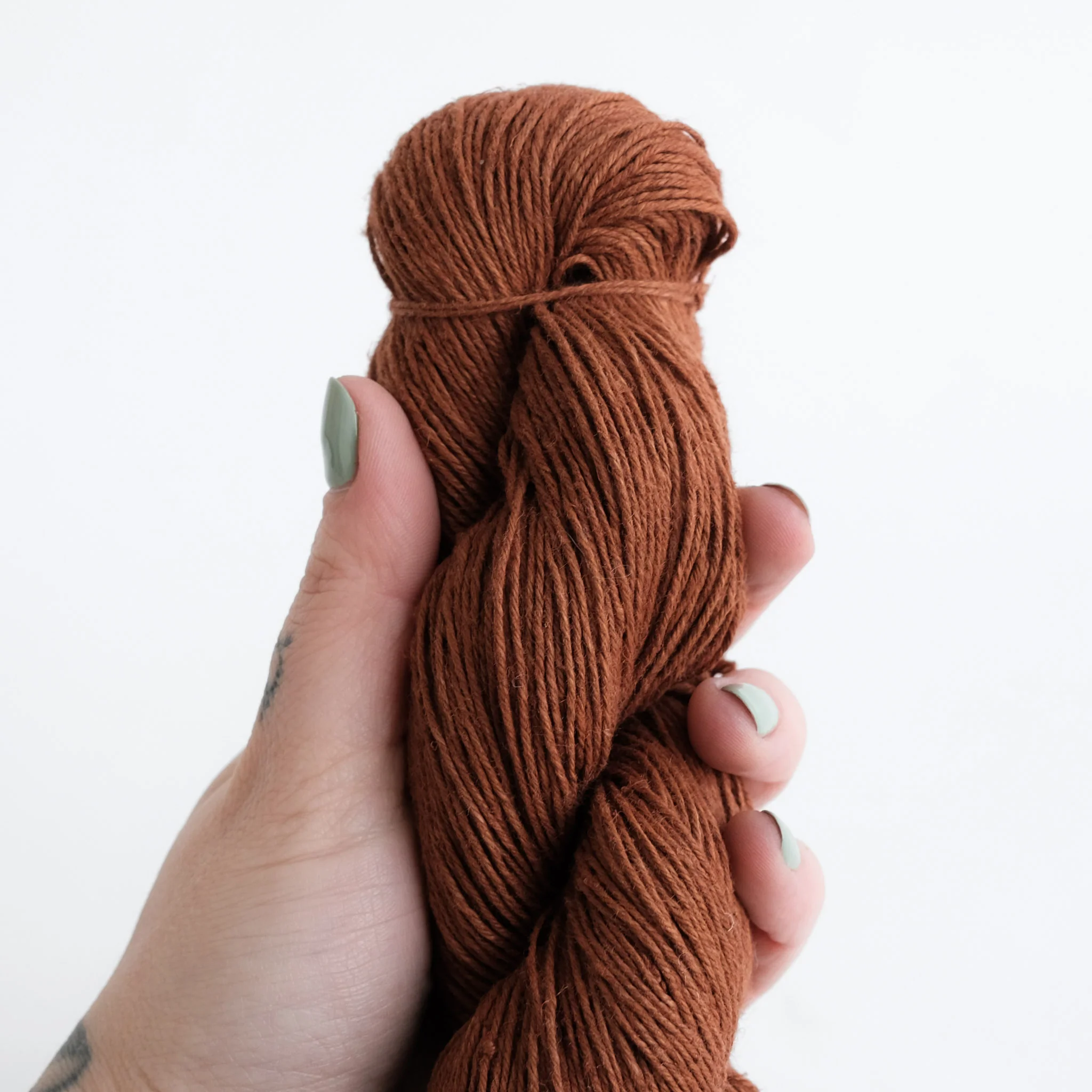 Honest Yarn - Naturally Dyed Organic Linen - Sport - Cinnamon - Image 3