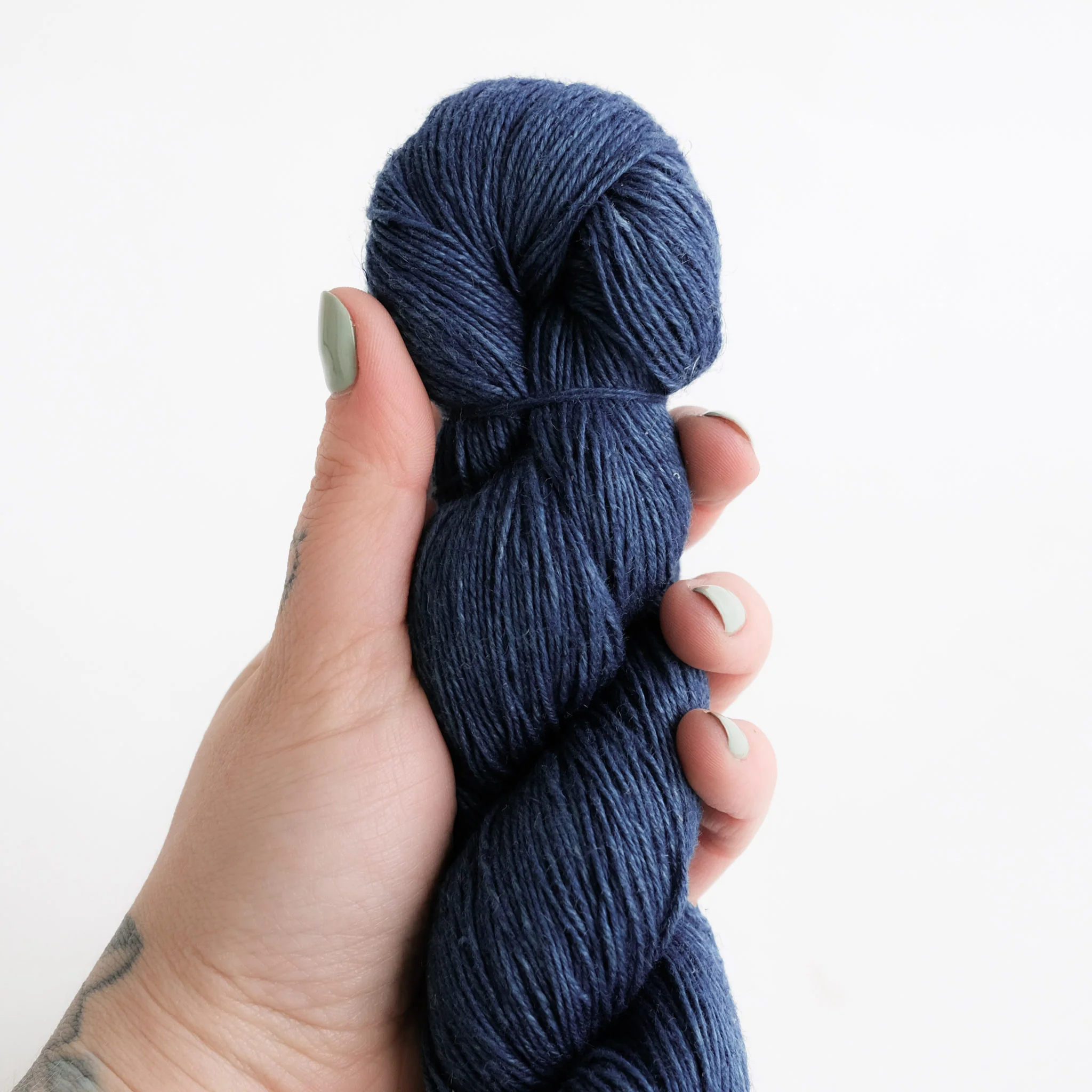 Honest Yarn - Naturally Dyed Organic Linen - Sport - Indigo Medium - Image 3