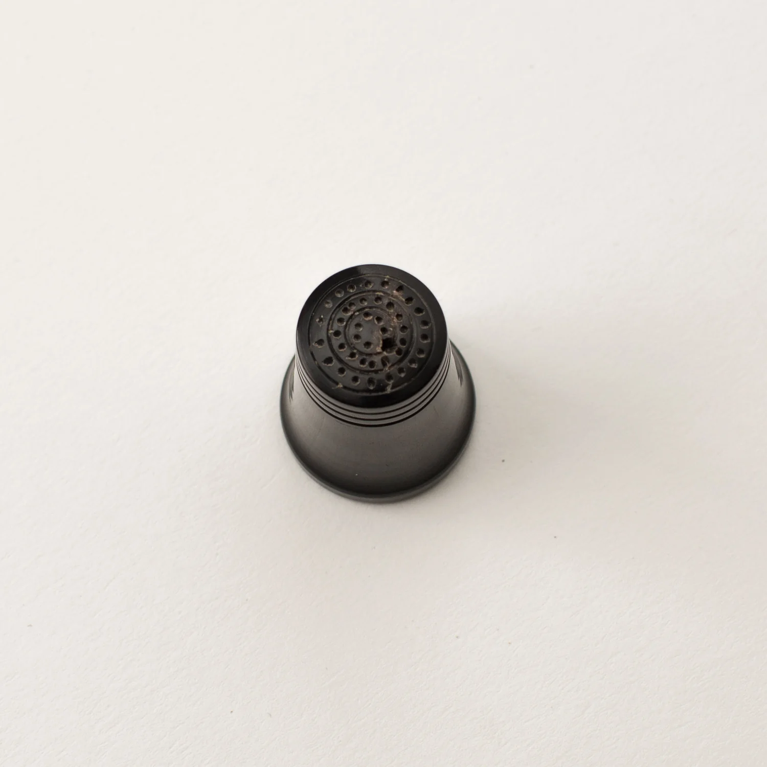 Thimble - Handcarved Horn - Black - Image 2