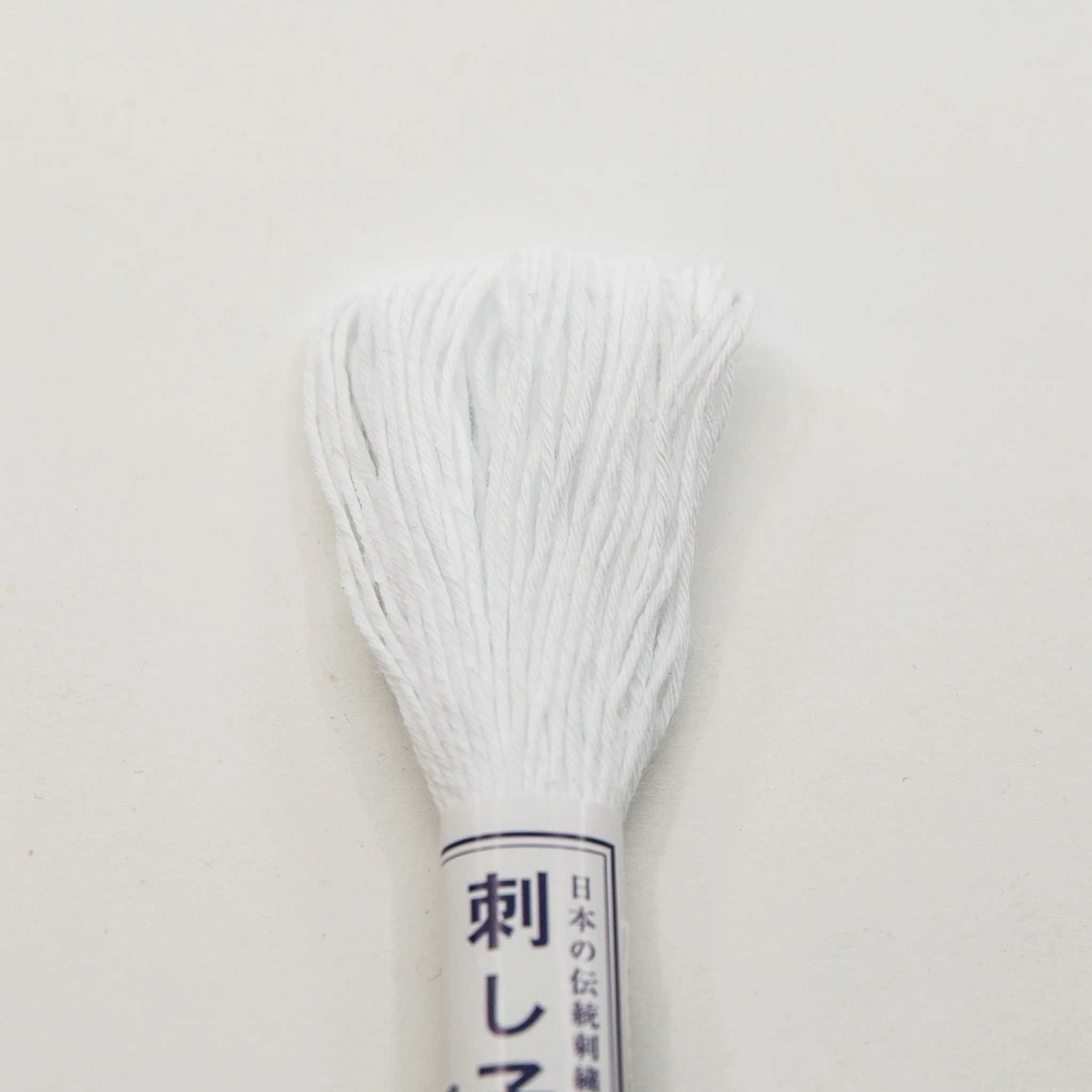 Japanese Sashiko Thread - Bright White 20m - Image 2