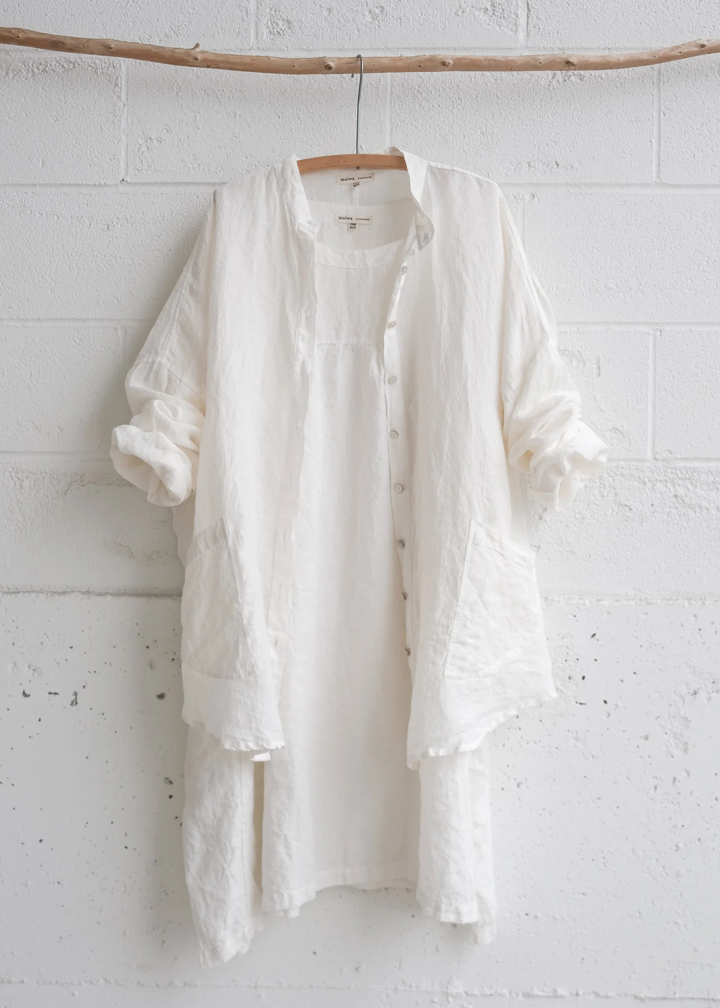 Journeywoman - Love of Linen Set - 5 Piece - Image 4