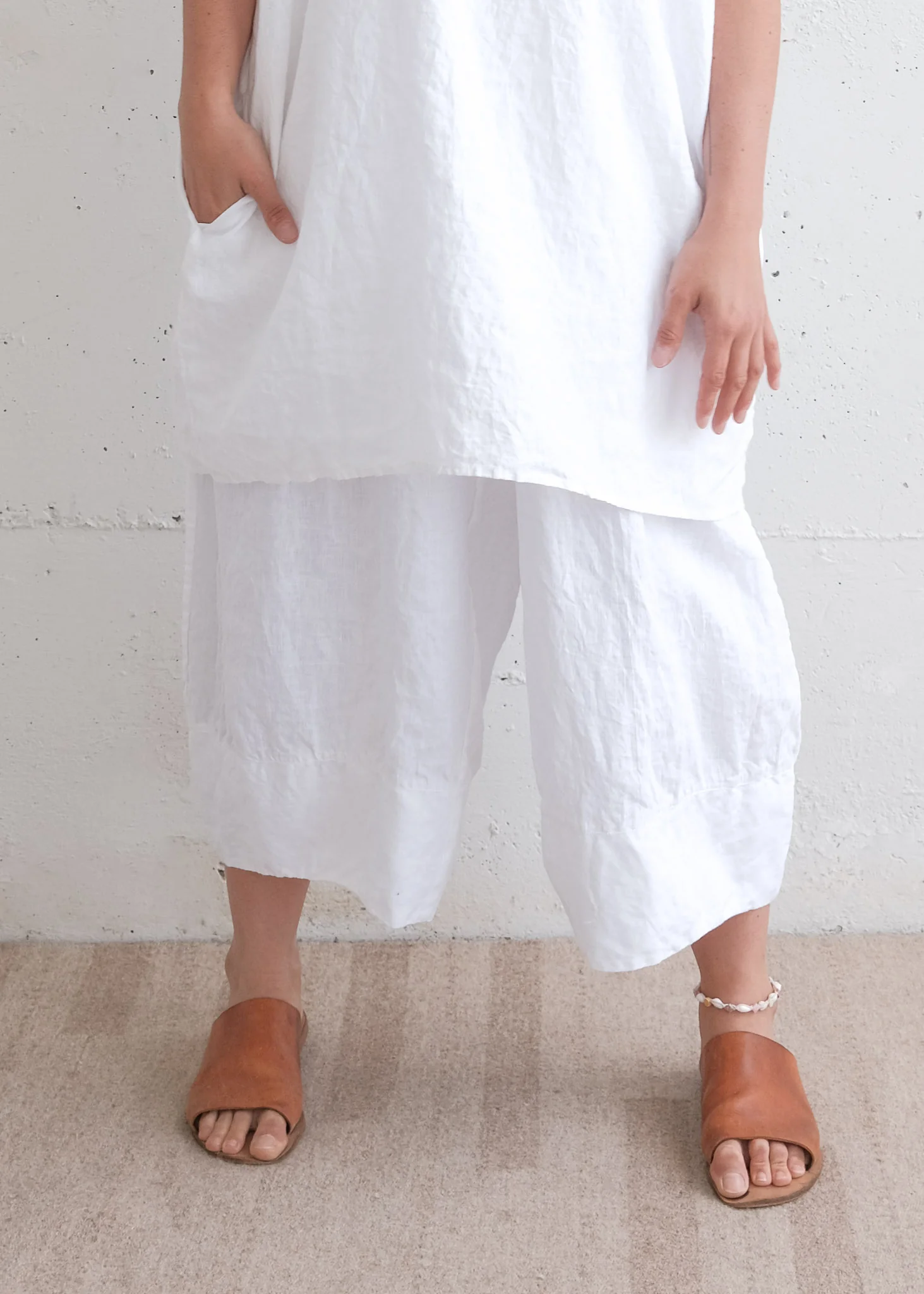 Journeywoman - Weaver Pant - White Linen - Image 3