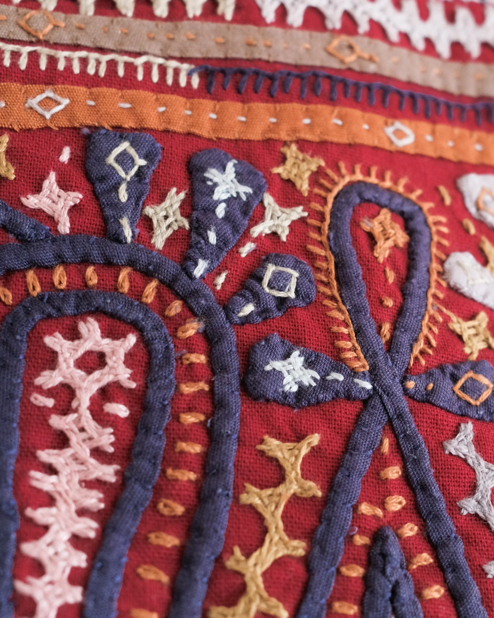 Kachchh Embroidery - Clutch - Dhebaria Rabari - Celebration - Image 2