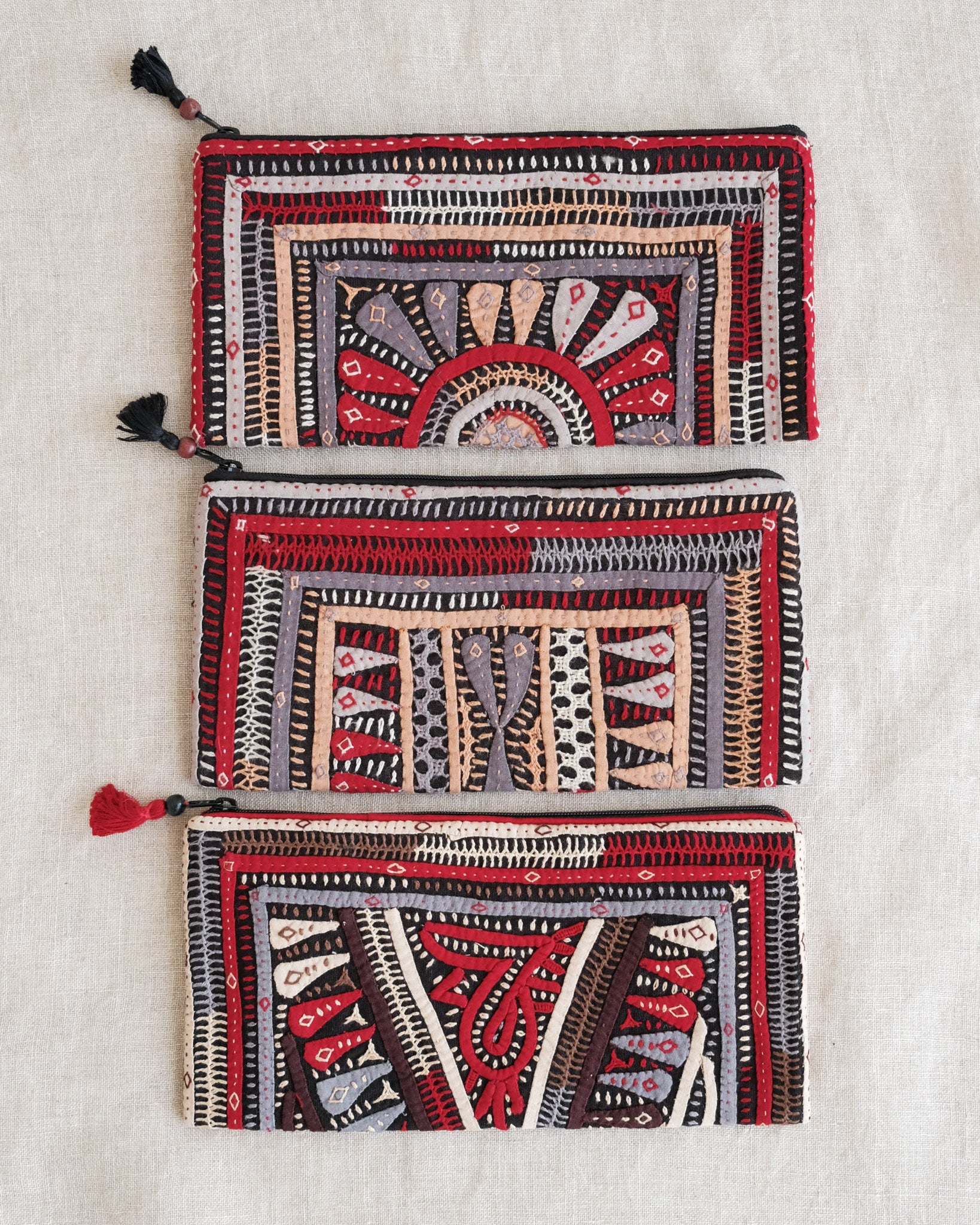 Kachchh Embroidery - Clutch - Dhebaria Rabari - Jasper - Image 4