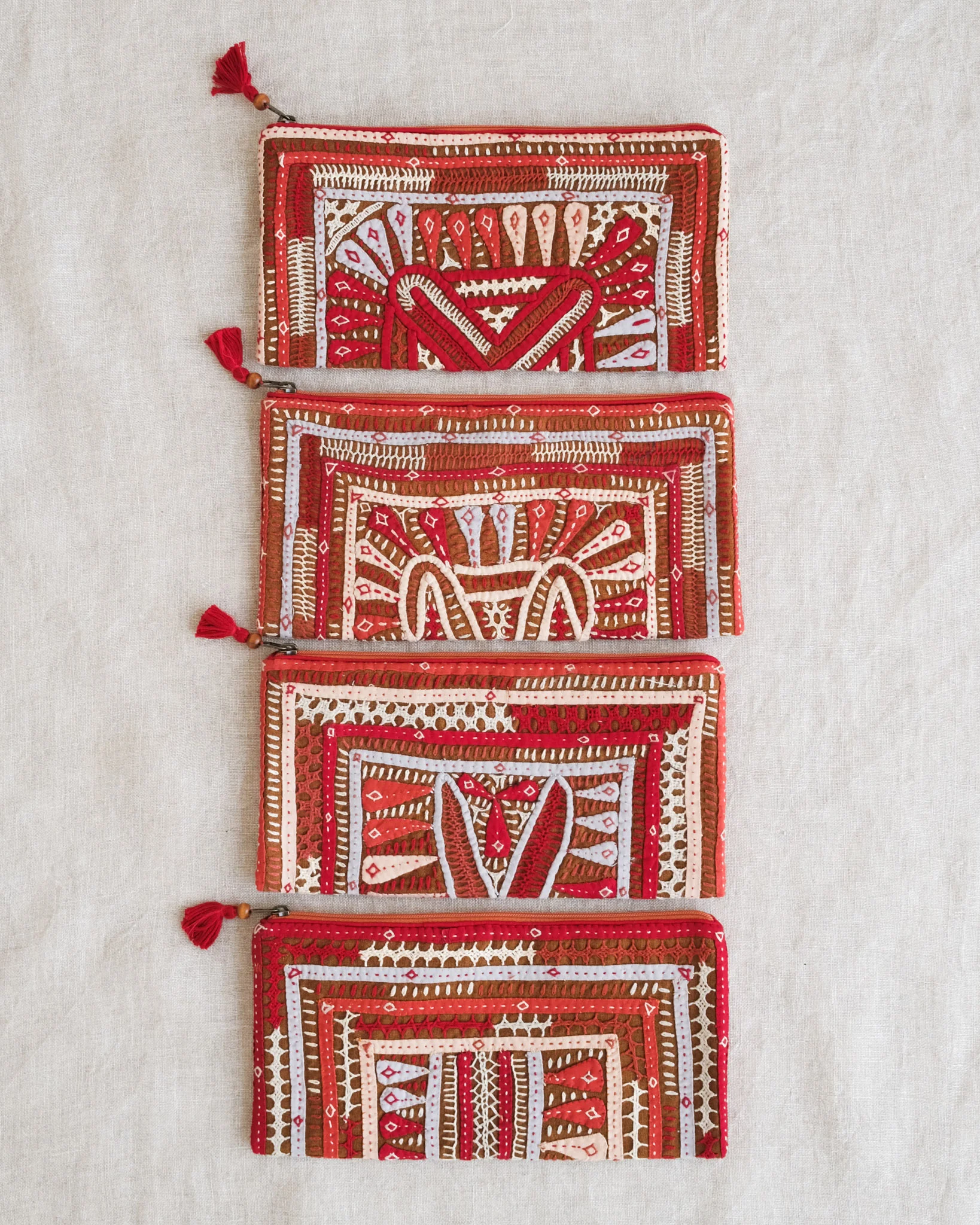 Kachchh Embroidery - Clutch - Dhebaria Rabari - Paprika - Image 5