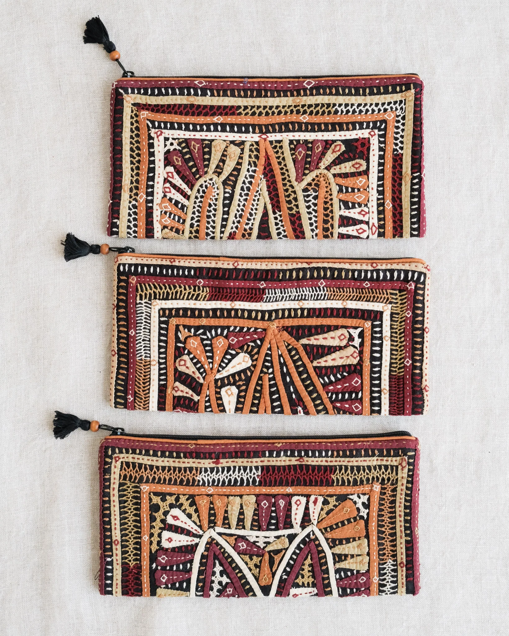 Kachchh Embroidery - Clutch - Dhebaria Rabari - Sandalwood - Image 4