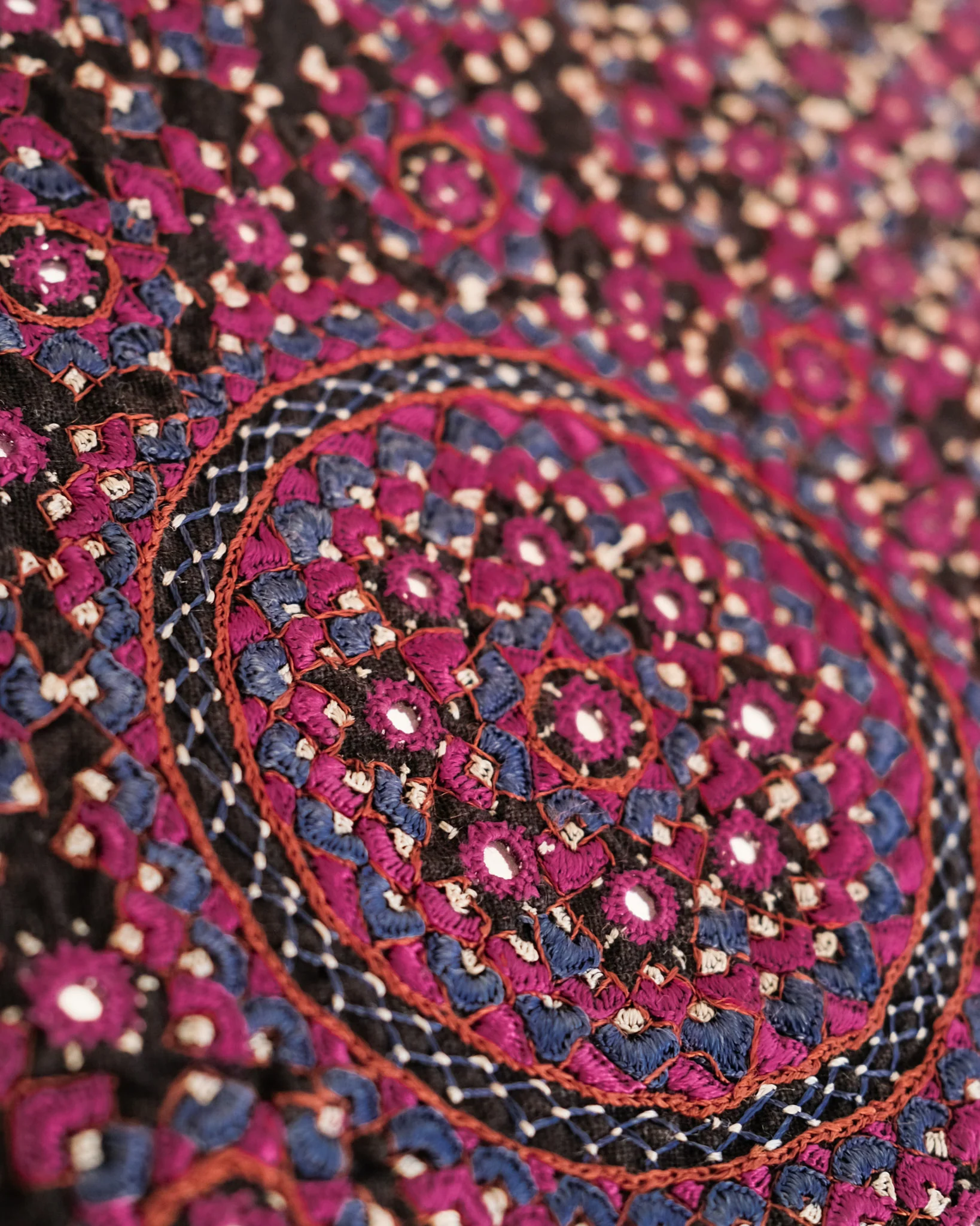 Kachchh Embroidery - Shoulder Bag - Sodha Rajput - Anemone - Image 2