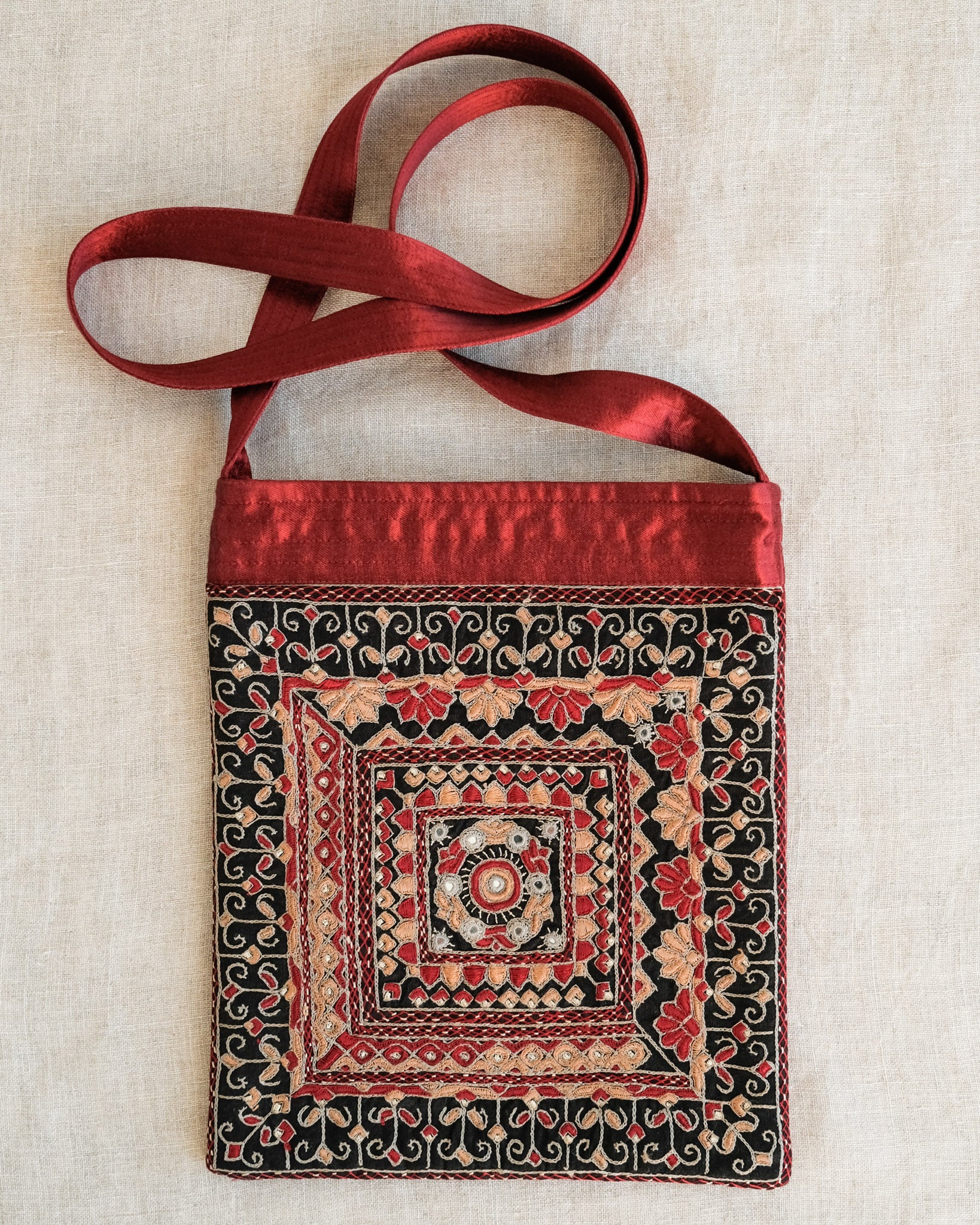 Kachchh Embroidery - Shoulder Bag - Sodha Rajput - Divine