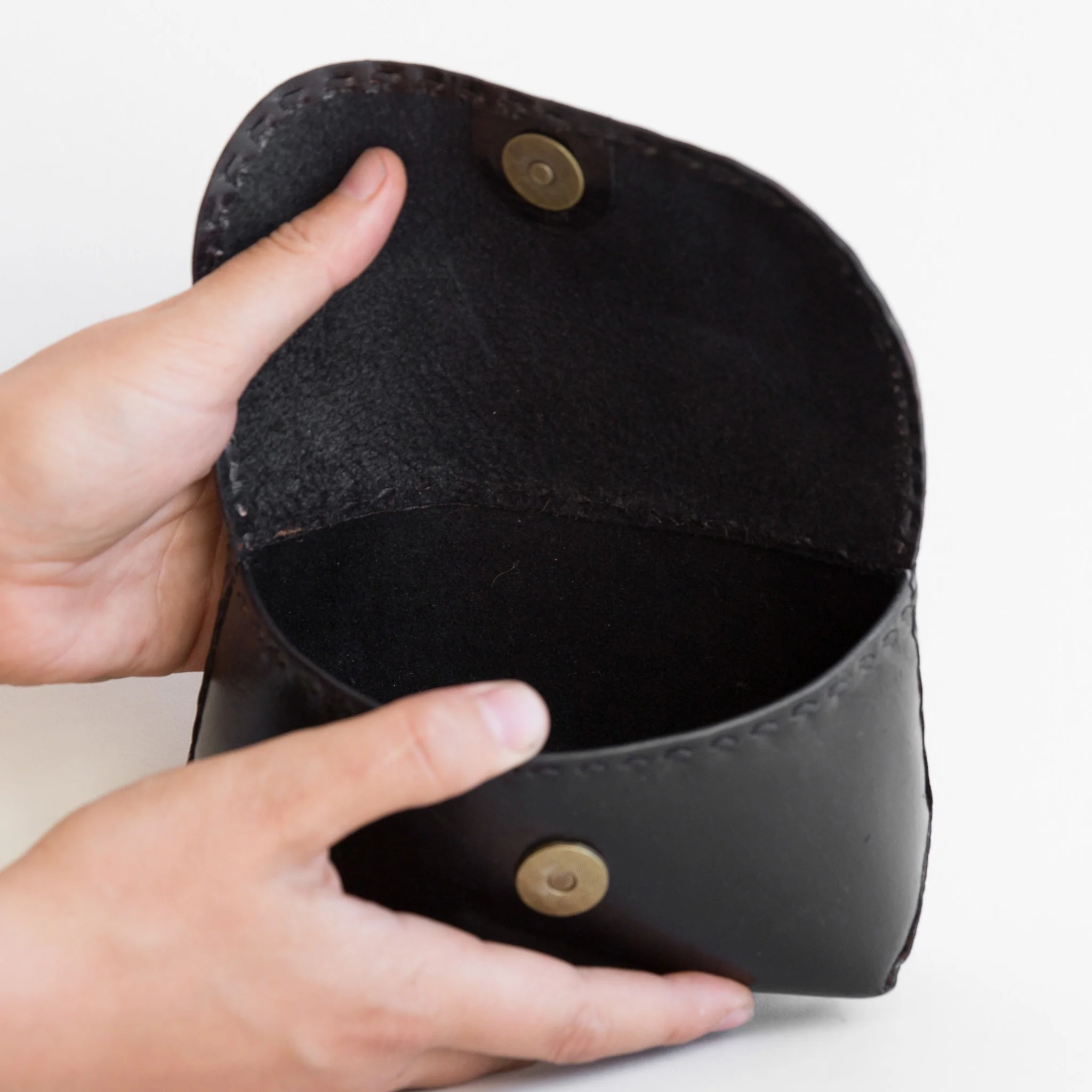 Leather Basic Pouch - Black - Image 3