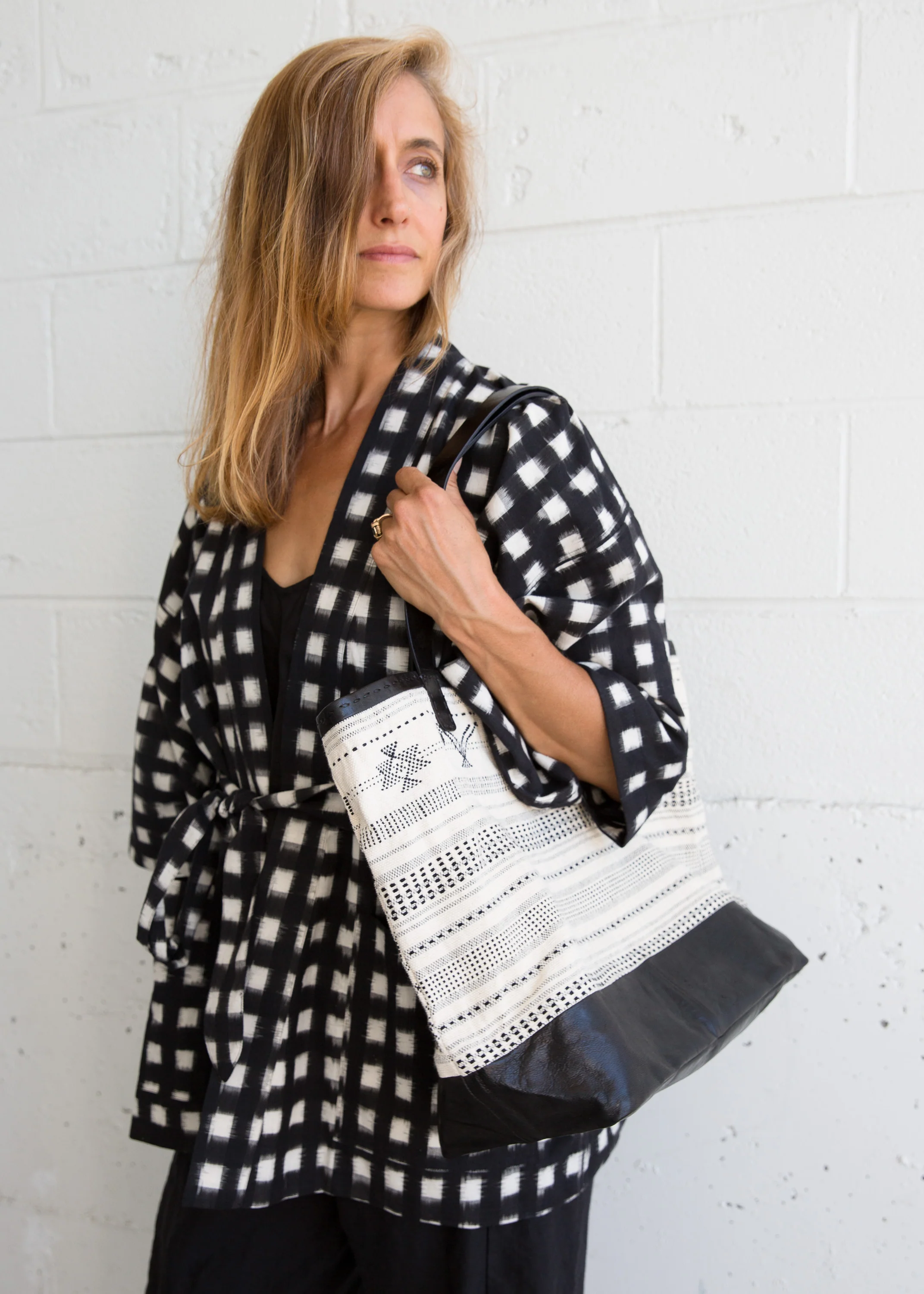 Caravan Tote Bag - Bhujodi & Leather - Image 3