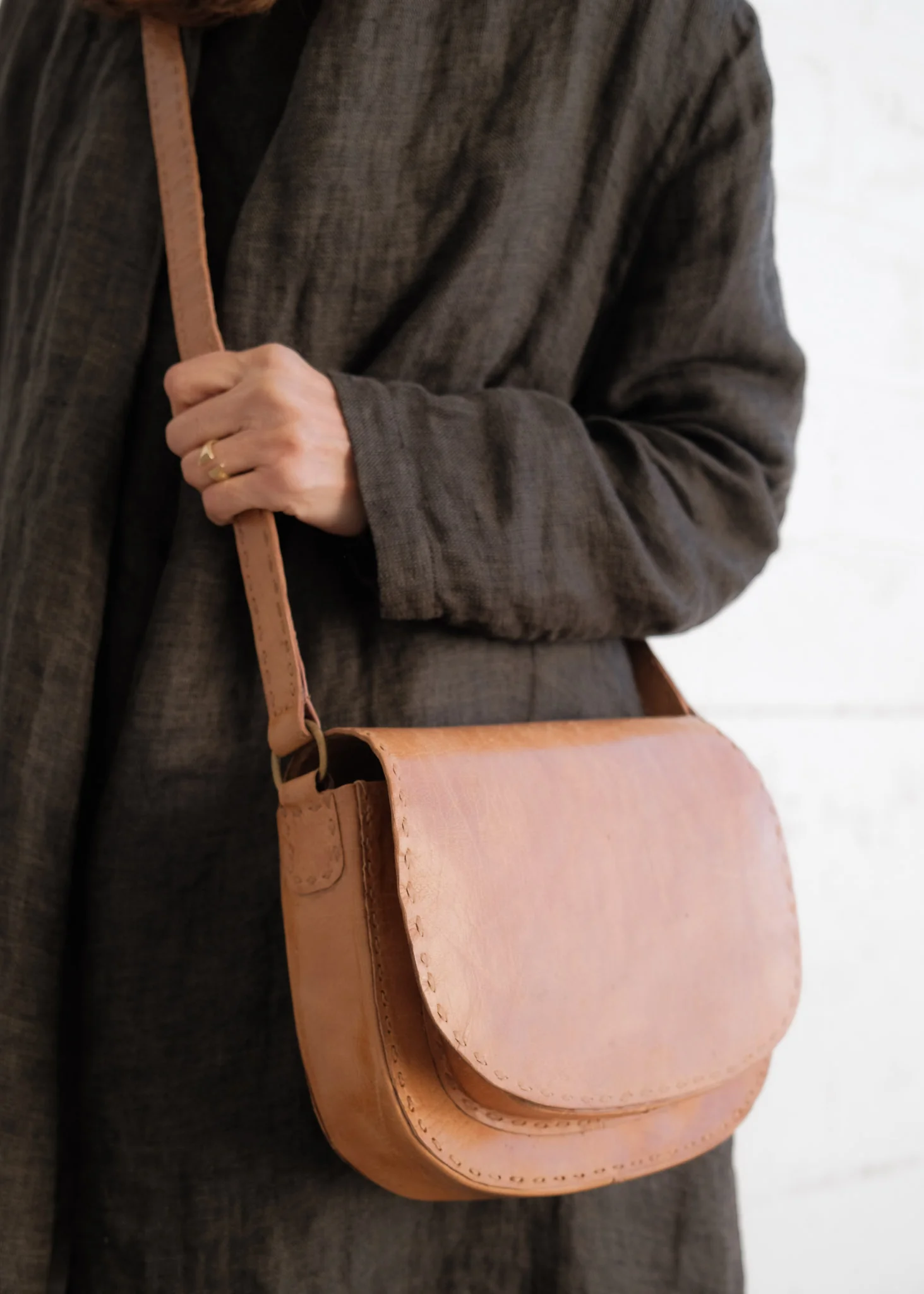 Leather Double Pocket Shoulder Bag - Tan - Image 3