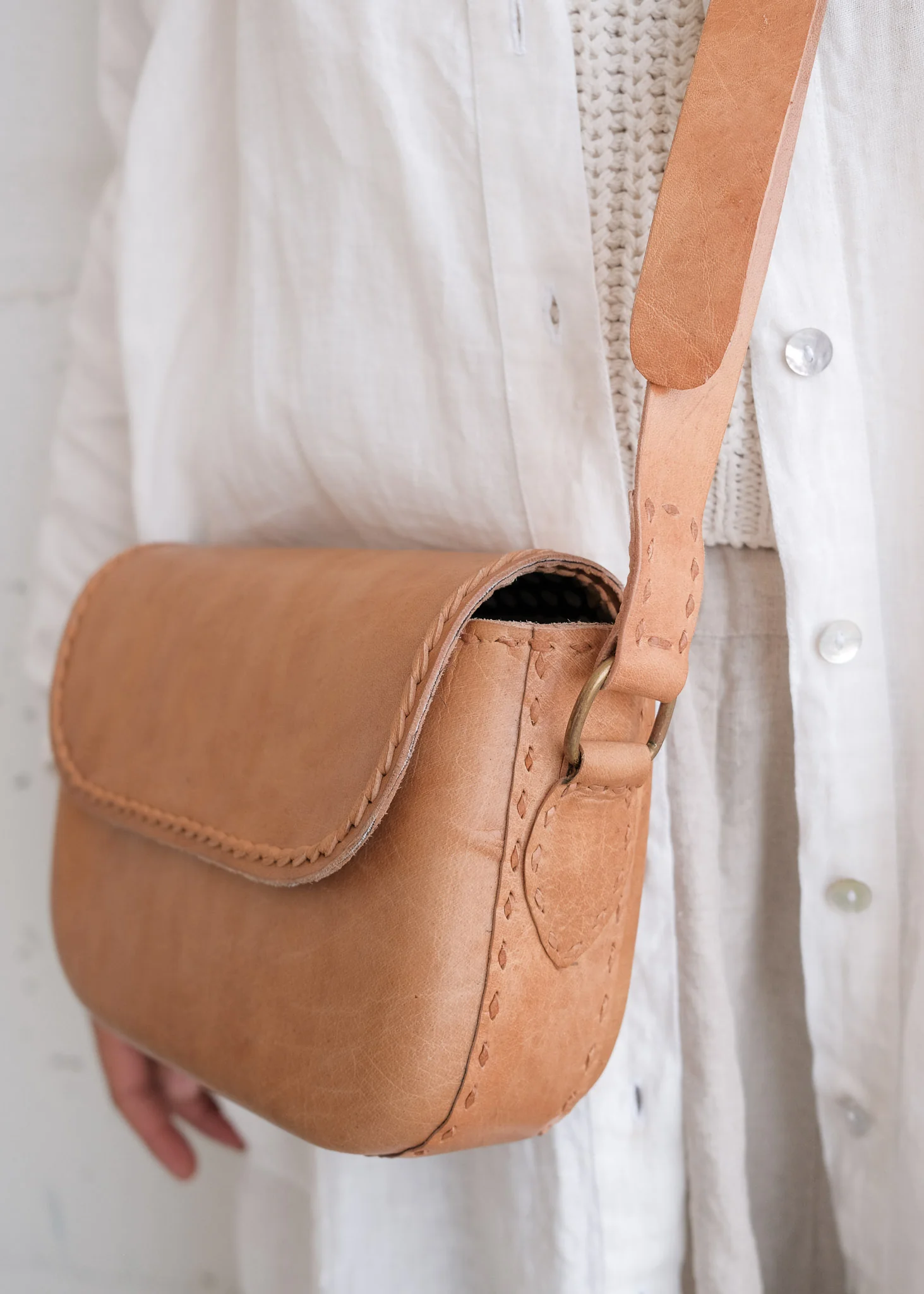 Leather Journey Carry Case - Tan