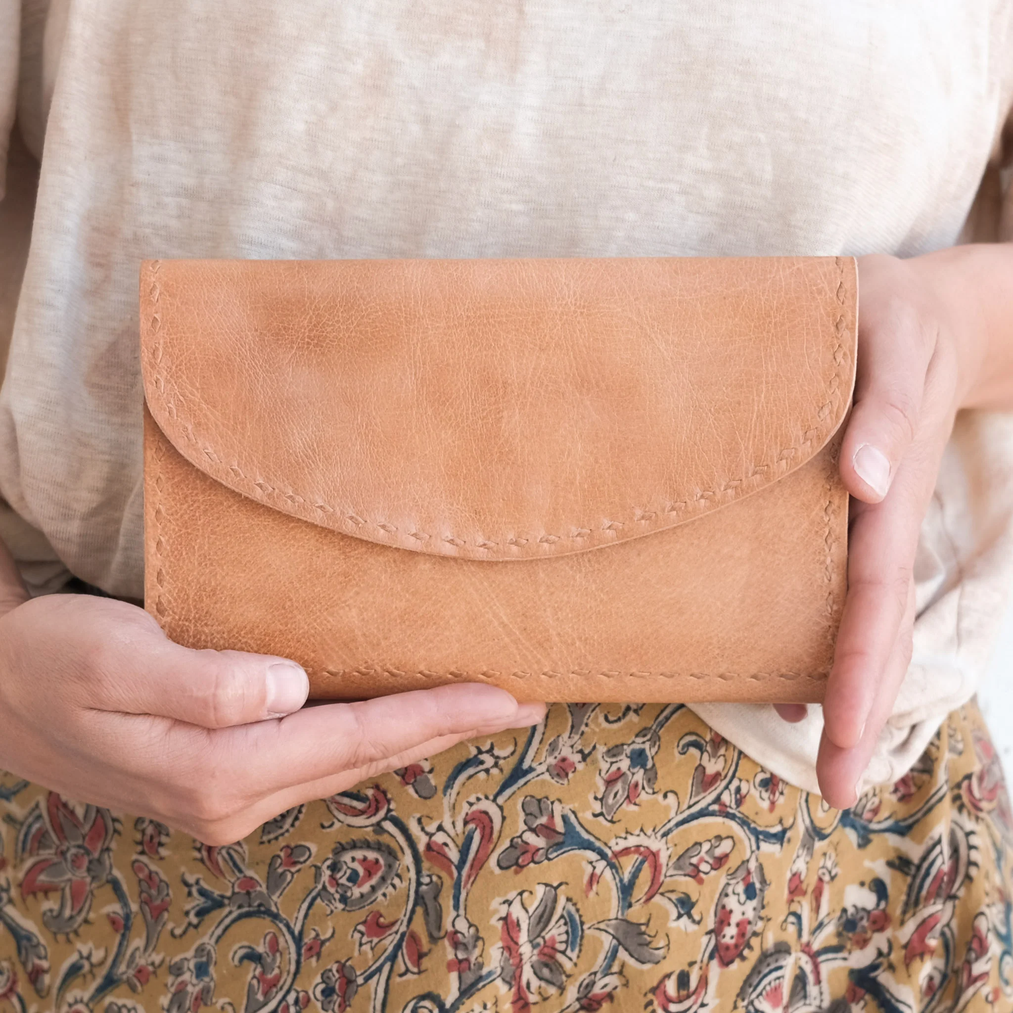 Leather Trifold Wallet - Tan