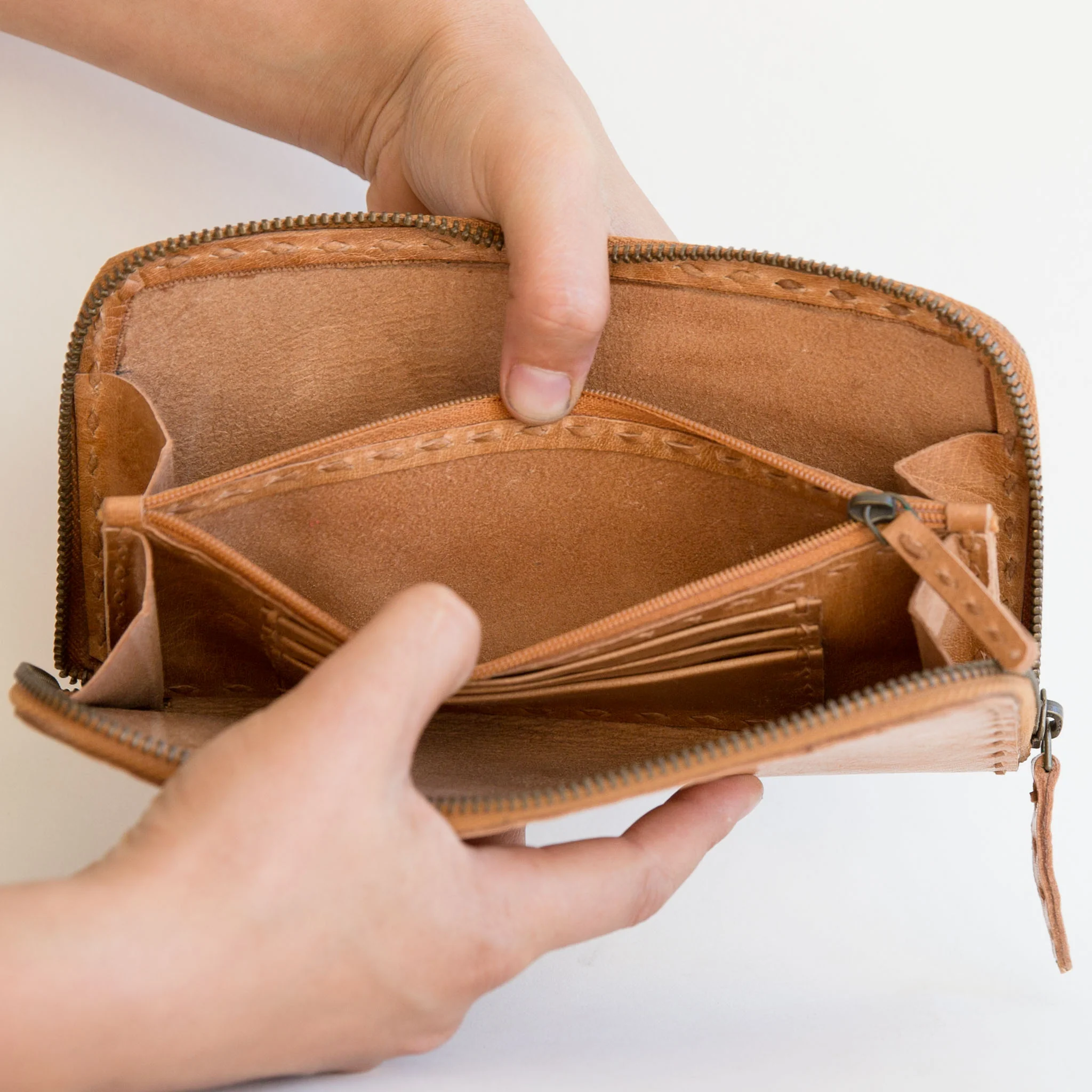 Leather Travel Wallet - Long - Tan - Image 3