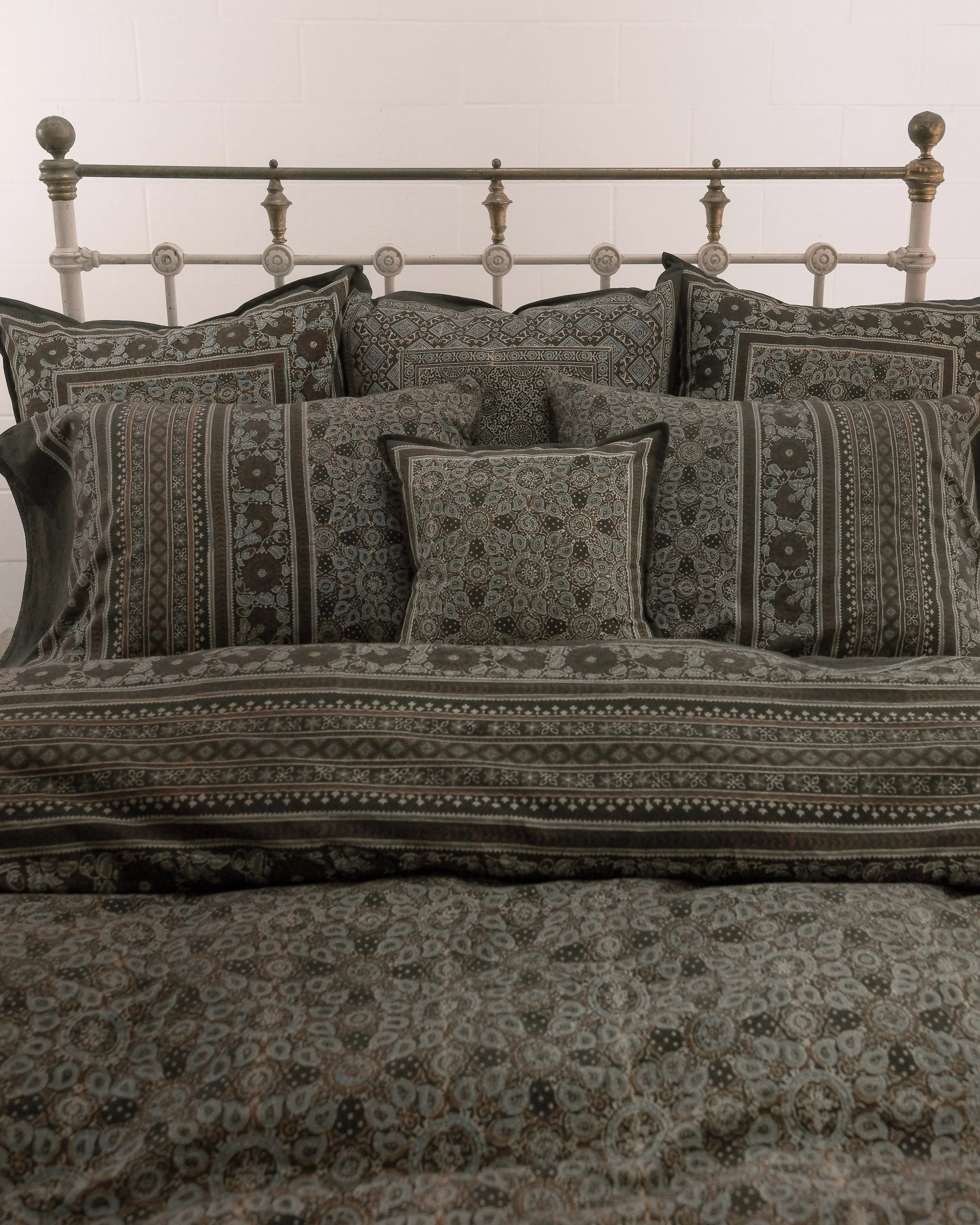 Organic Cotton Duvet Cover - Ajrakh Heirloom - Image 5