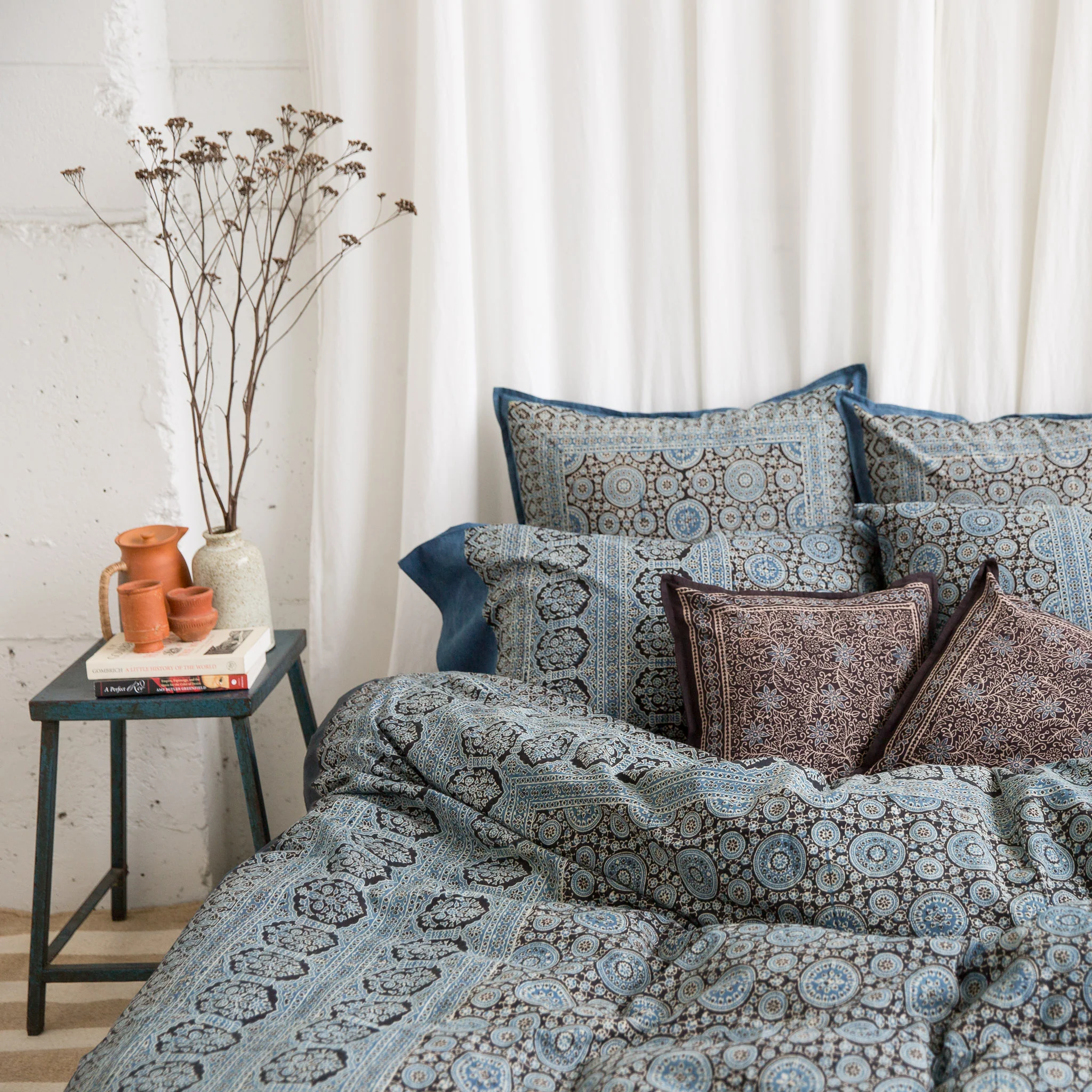 Organic Cotton Duvet Cover - Ajrakh Indigo Medallion - Image 3