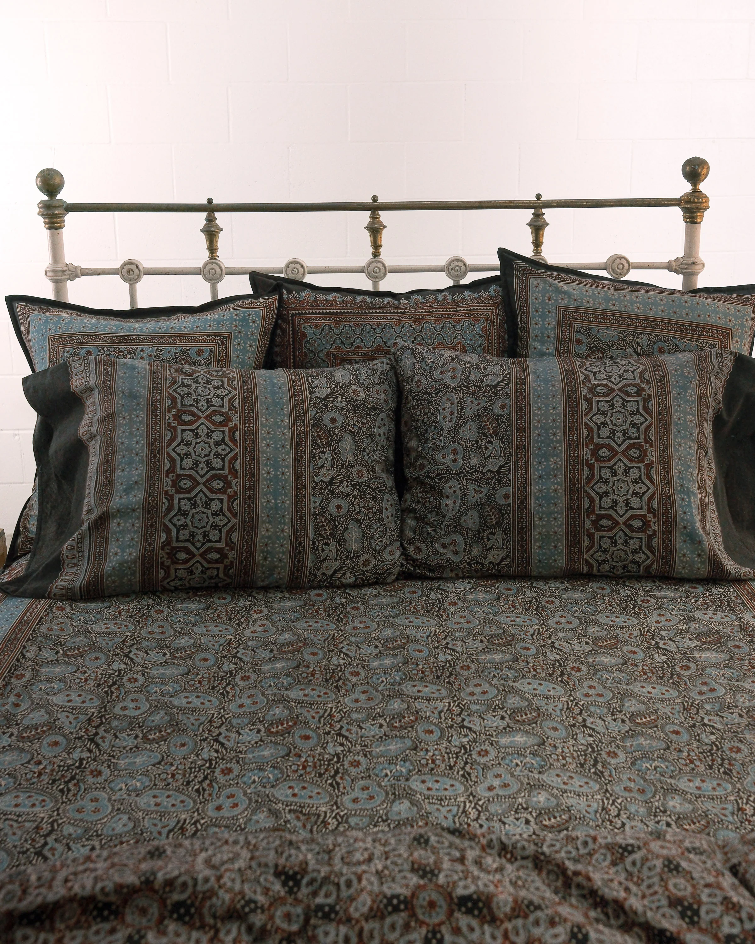 Organic Cotton Duvet Cover - Ajrakh Secret Garden - Image 6