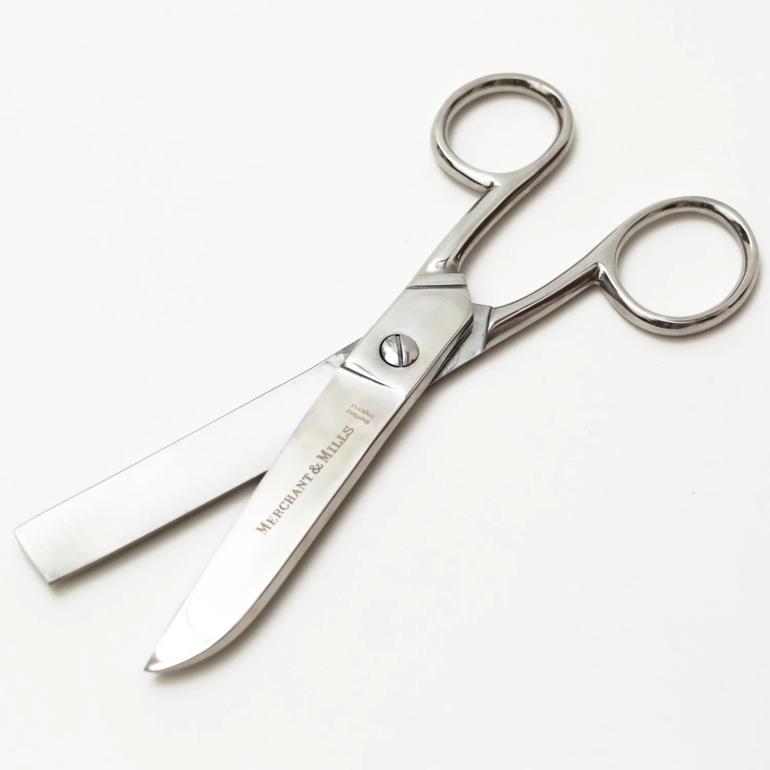 Scissors - Tailor's Board 9"