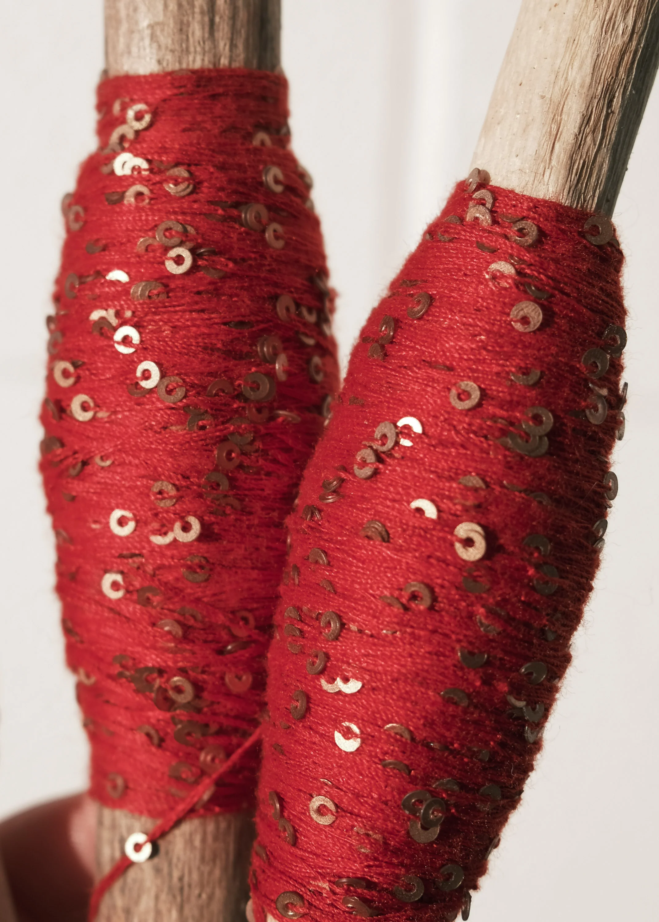 Sequin Thread - 50m Spool - Poppy - Image 3