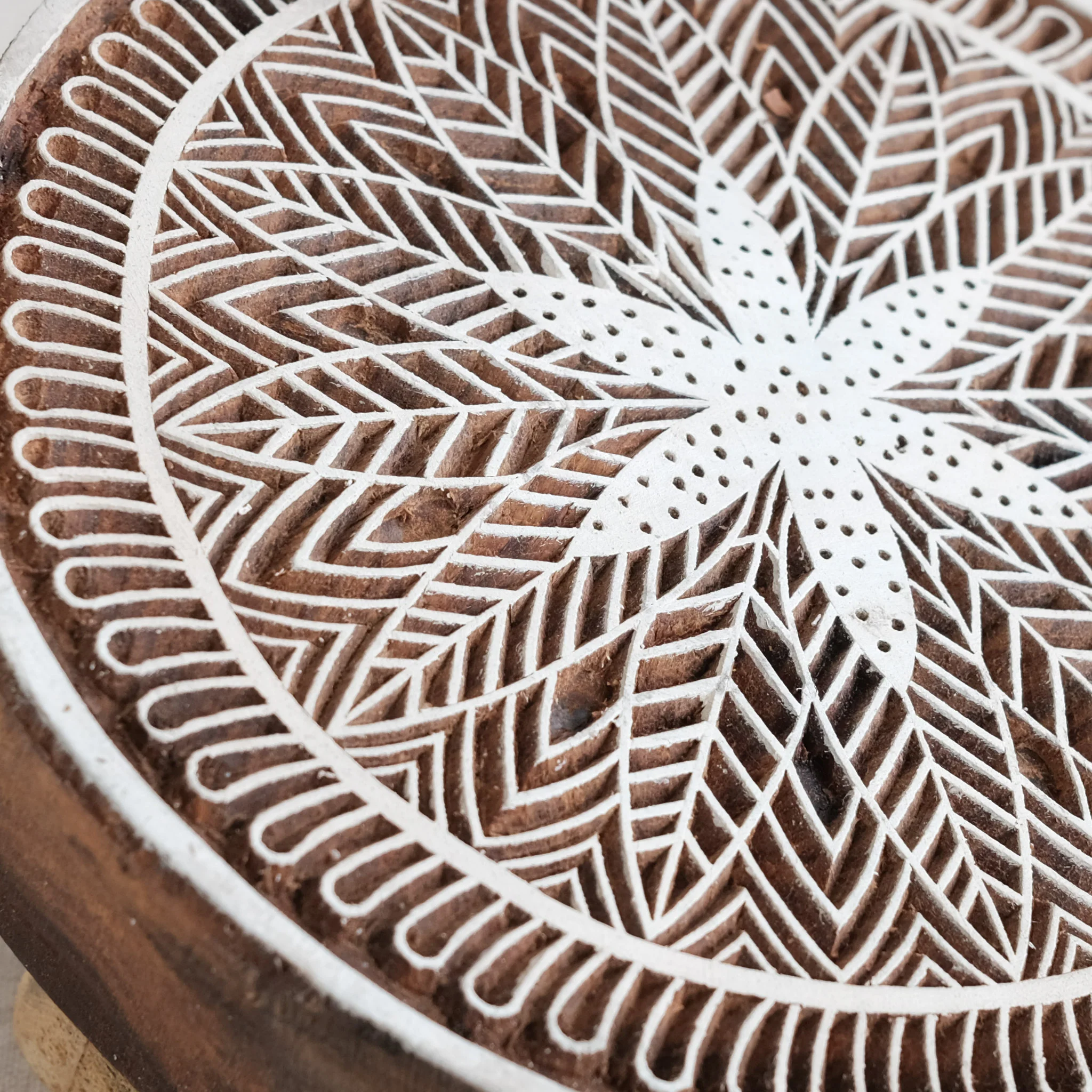 Wood Block - Radiant Flower - Image 3