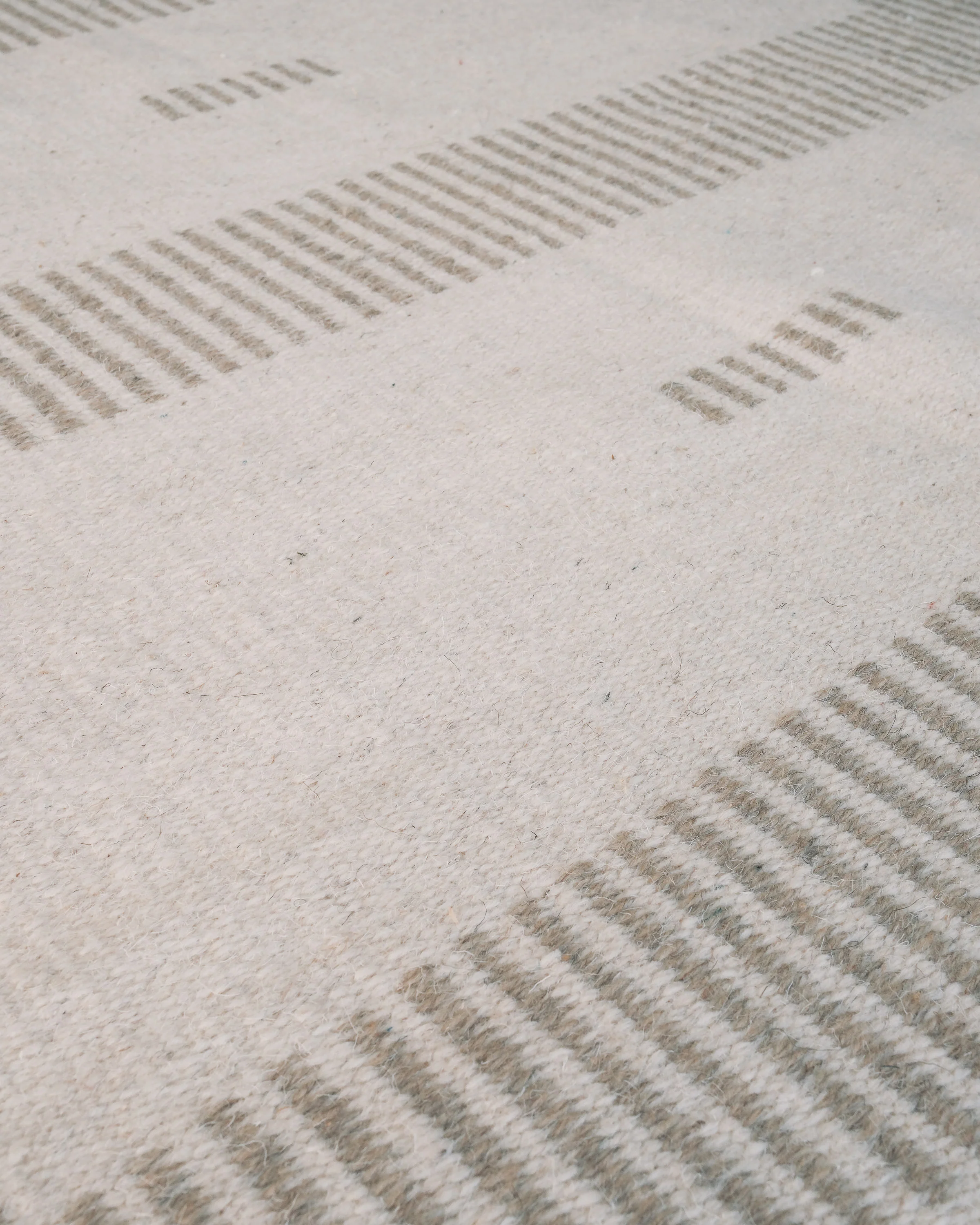 Wool Jawaja Carpet - Large - Mosaic - Image 4